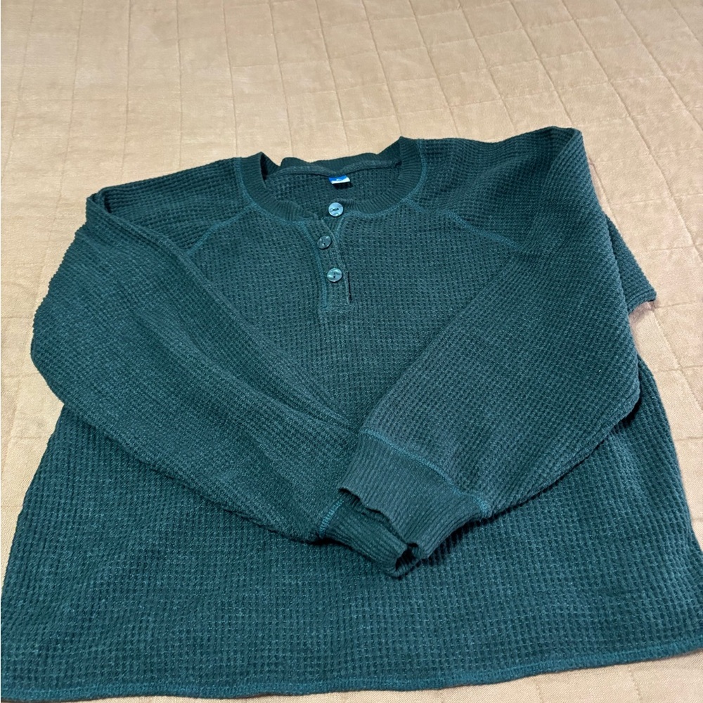 Old Navy green Henley
